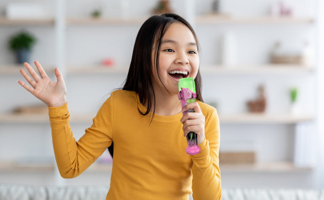 Wicked Wireless Microphone for Girls - eKids